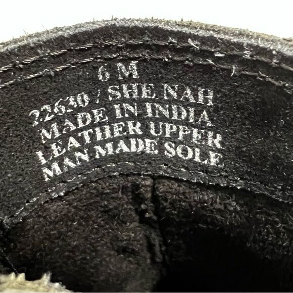 Diba True She Nah- Thick Sole Wedge Chelsea Boots - Picture 5 of 11